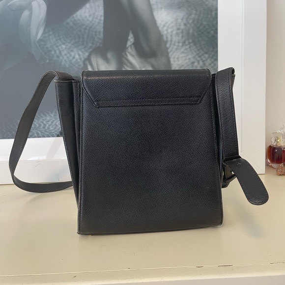 Vintage Gianni Versace Medusa Handbag - Picture 6 of 7